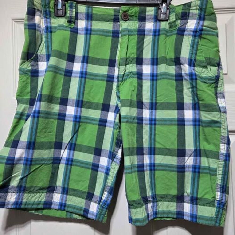 Men's Aeropostale size 34 green and blue plaid shorts like new